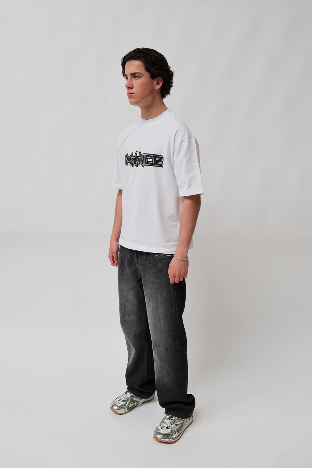 STAR T-SHIRT
