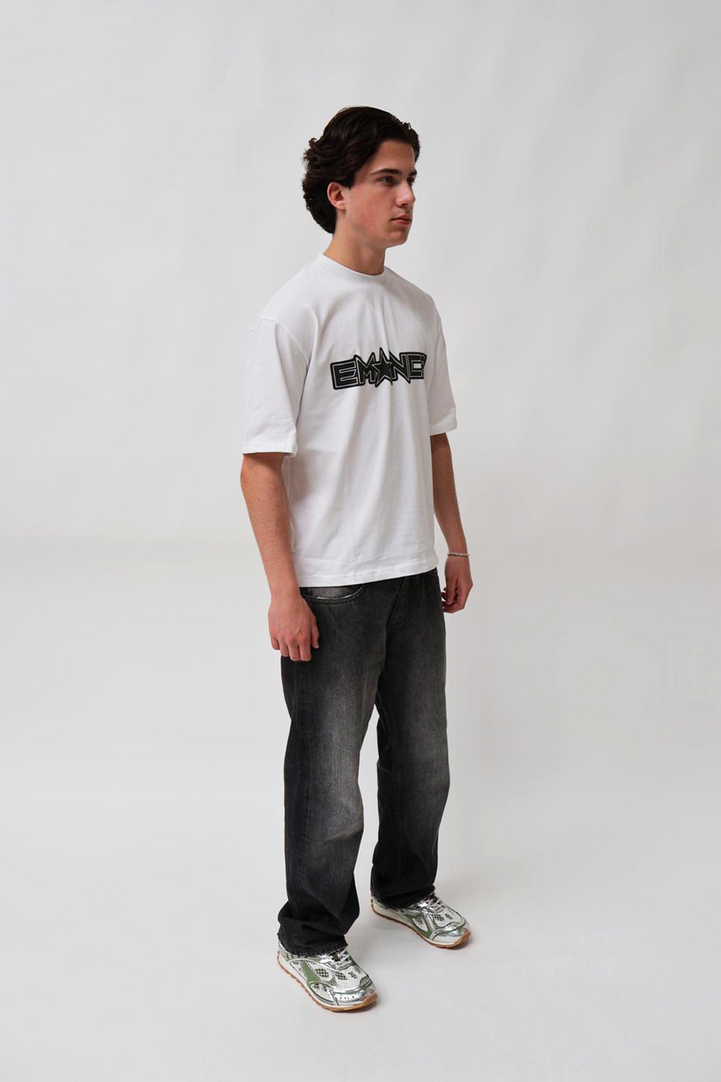 STAR T-SHIRT