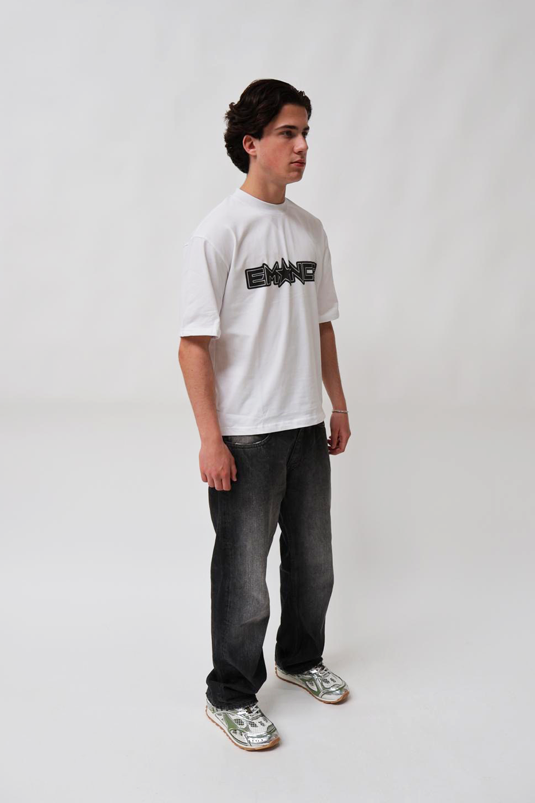 STAR T-SHIRT