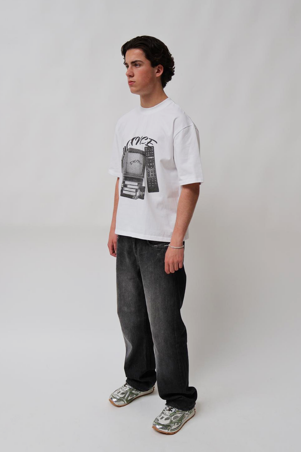 TV T-SHIRT